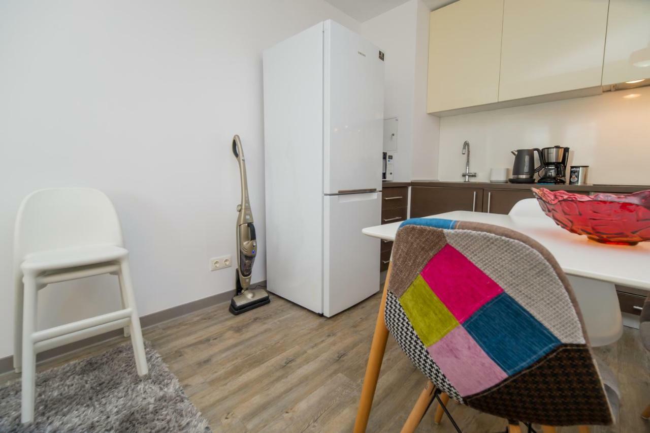 Family Apartment In Silver Mountain Resort โปยานาบราซอฟ ภายนอก รูปภาพ